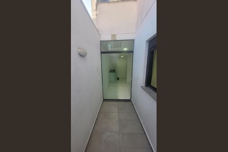Quintal de apartamento para alugar com 1 quarto, 33m² em Quinta da Paineira, São Paulo