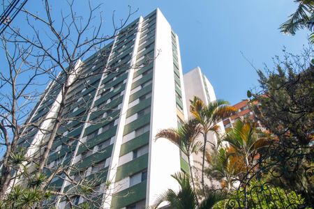 Apartamento à venda com 156m², 1 quarto e 1 vagaFachada