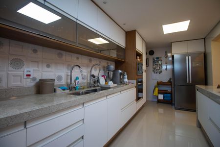 Apartamento à venda com 156m², 1 quarto e 1 vagaCozinha