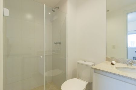 Apartamento à venda com 107m², 3 quartos e 2 vagasBanheiro da Suíte 2
