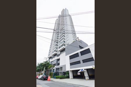 Apartamento à venda com 107m², 3 quartos e 2 vagasFachada