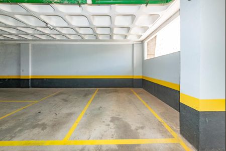 Apartamento para alugar com 65m², 2 quartos e 2 vagasGaragem