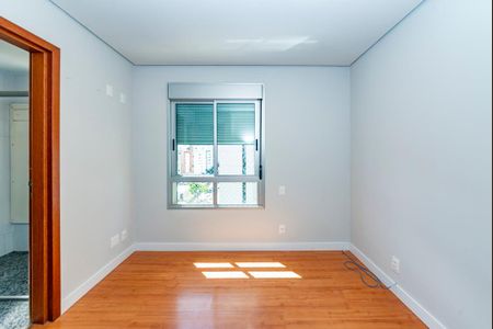 Apartamento para alugar com 65m², 2 quartos e 2 vagasSuíte 2