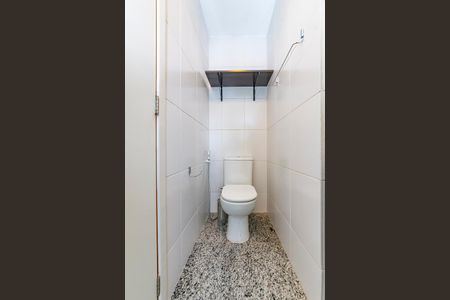 Apartamento para alugar com 65m², 2 quartos e 2 vagasBanheiro da Suíte 2