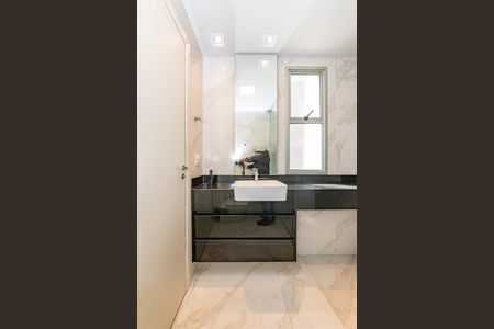 Apartamento para alugar com 65m², 2 quartos e 2 vagasBanheiro da Suíte 1