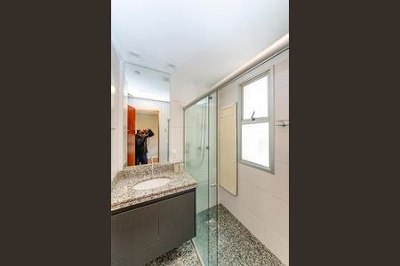 Apartamento para alugar com 65m², 2 quartos e 2 vagasBanheiro da Suíte 2