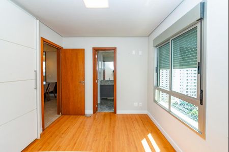 Apartamento para alugar com 65m², 2 quartos e 2 vagasSuíte 2