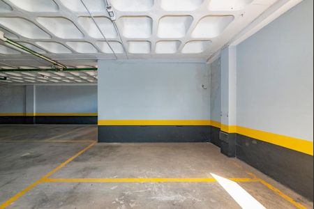 Apartamento para alugar com 65m², 2 quartos e 2 vagasGaragem