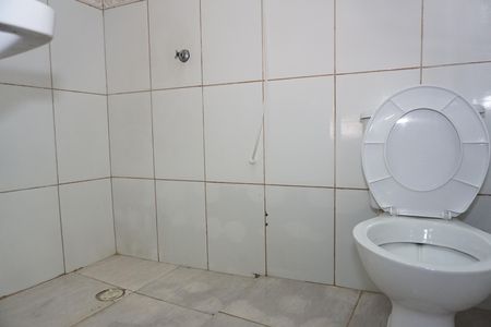 Casa para alugar com 120m², 3 quartos e 2 vagasBanheiro 2