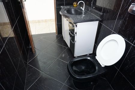 Casa para alugar com 120m², 3 quartos e 2 vagasBanheiro 1