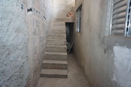 Casa para alugar com 120m², 3 quartos e 2 vagasEscada 2