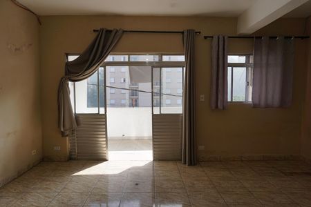 Casa para alugar com 120m², 3 quartos e 2 vagasSala