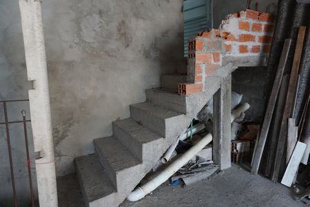 Casa para alugar com 120m², 3 quartos e 2 vagasEscada 3