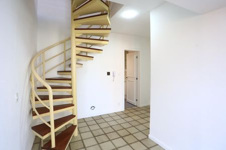 Apartamento à venda com 360m², 3 quartos e 4 vagasCopa