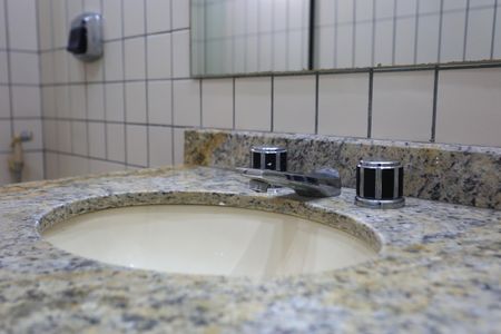 Apartamento à venda com 360m², 3 quartos e 4 vagasBanheiro da Suíte 1