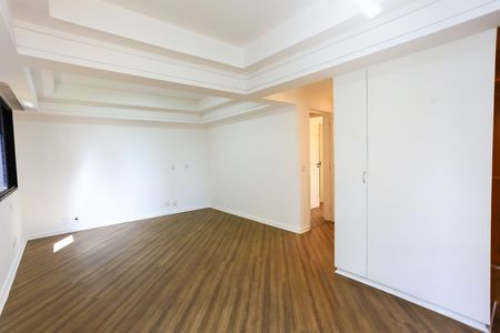 Apartamento à venda com 360m², 3 quartos e 4 vagasSuíte 3