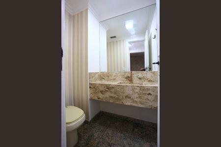 Apartamento à venda com 360m², 3 quartos e 4 vagasLavabo