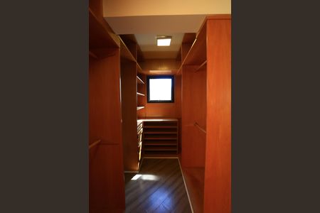 Apartamento à venda com 360m², 3 quartos e 4 vagasCloset da suíte 3