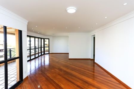 Apartamento à venda com 360m², 3 quartos e 4 vagasSala