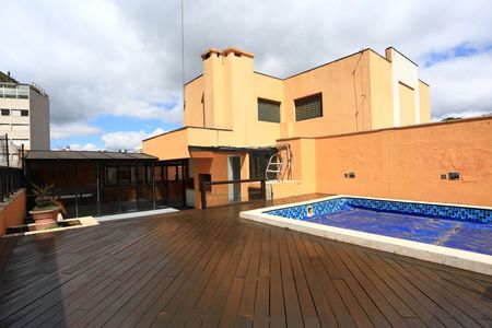 Apartamento à venda com 360m², 3 quartos e 4 vagasCobertura