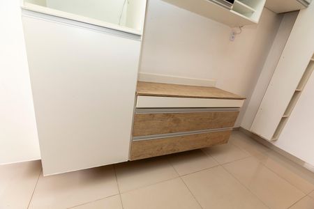 COZINHA de apartamento à venda com 2 quartos, 56m² em Jardim Myrian Moreira da Costa, Campinas