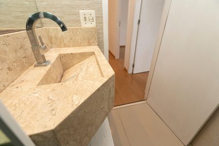 BANHEIRO de apartamento à venda com 2 quartos, 56m² em Jardim Myrian Moreira da Costa, Campinas