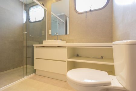 Apartamento para alugar com 122m², 3 quartos e 2 vagas Apartamento para alugar com 122m², 3 quartos e 2 vagasBanheiro Social