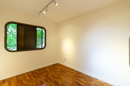 Apartamento para alugar com 122m², 3 quartos e 2 vagas Apartamento para alugar com 122m², 3 quartos e 2 vagasQuarto 1