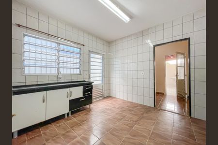 Casa à venda com 138m², 3 quartos e 2 vagas Casa à venda com 138m², 3 quartos e 2 vagasCozinha