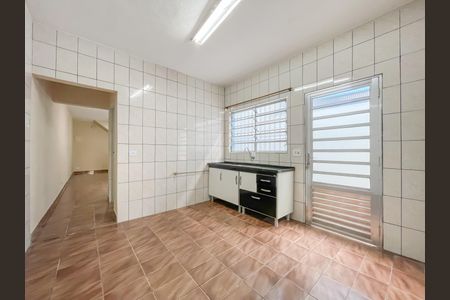 Casa à venda com 138m², 3 quartos e 2 vagas Casa à venda com 138m², 3 quartos e 2 vagasCozinha