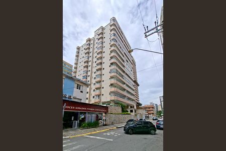 Fachada  de apartamento para alugar com 3 quartos, 117m² em Vila Tupi, Praia Grande