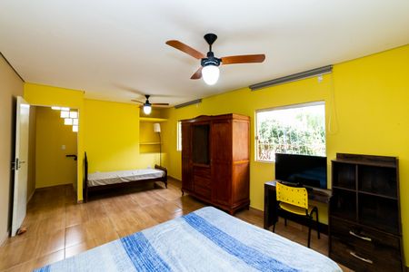 Quarto de casa para alugar com 1 quarto, 50m² em Santa Efigênia, Belo Horizonte