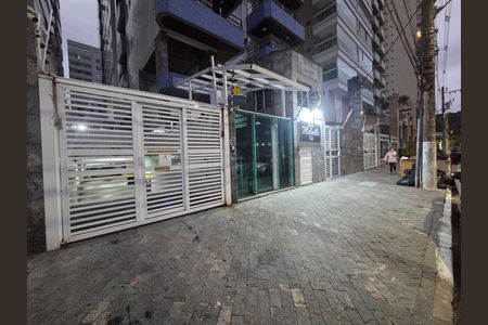 Apartamento para alugar com 96m², 2 quartos e 1 vaga Apartamento para alugar com 96m², 2 quartos e 1 vagaFachada