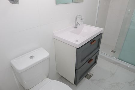 Apartamento para alugar com 79m², 2 quartos e 1 vaga Apartamento para alugar com 79m², 2 quartos e 1 vagaBanheiro
