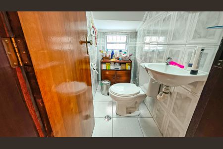 Casa à venda com 150m², 4 quartos e 1 vagaLavabo