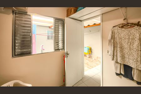 Casa à venda com 150m², 4 quartos e 1 vagaQuarto de Serviço