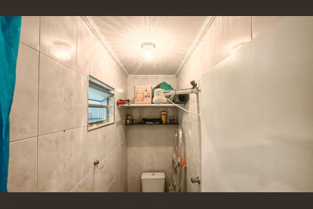 Casa à venda com 150m², 4 quartos e 1 vagaBanheiro de serviço