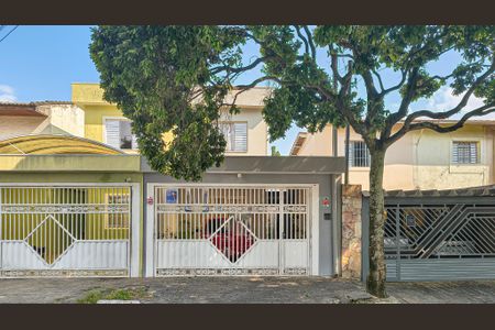 Casa à venda com 150m², 4 quartos e 1 vagaFachada com Plaquinha instalada