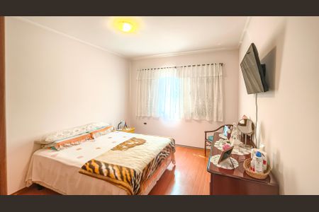 Suíte de casa à venda com 4 quartos, 150m² em Vila São Pedro, São Paulo