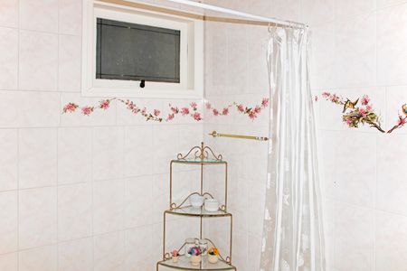 Casa de condomínio para alugar com 680m², 5 quartos e 5 vagasBanheiro da Suíte 4