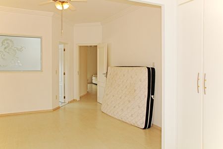 Casa de condomínio para alugar com 680m², 5 quartos e 5 vagasSuíte 3