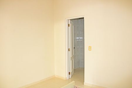 Casa de condomínio para alugar com 680m², 5 quartos e 5 vagasQuarto de serviço 2