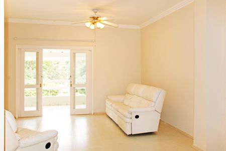 Casa de condomínio para alugar com 680m², 5 quartos e 5 vagasQuarto