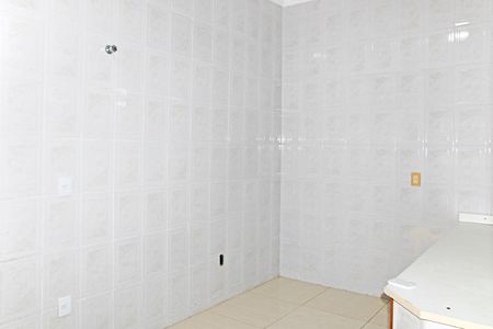 Casa de condomínio para alugar com 680m², 5 quartos e 5 vagasÁrea de serviço
