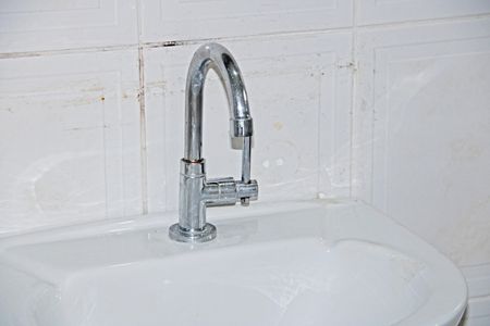 Casa de condomínio para alugar com 680m², 5 quartos e 5 vagasBanheiro de serviço