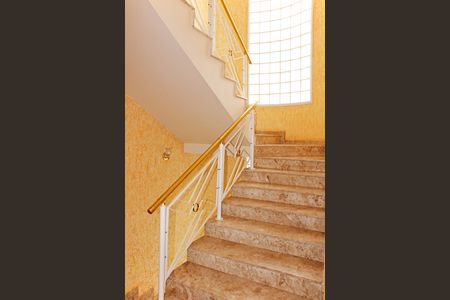 Casa de condomínio para alugar com 680m², 5 quartos e 5 vagasCorredor