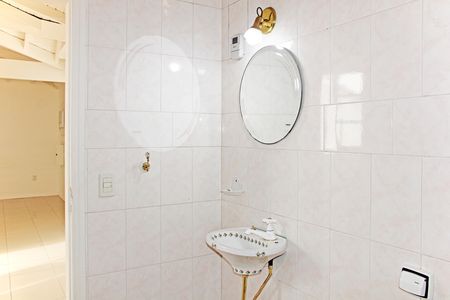 Casa de condomínio para alugar com 680m², 5 quartos e 5 vagasBanheiro da Suíte 4