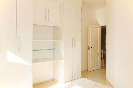 Casa de condomínio para alugar com 680m², 5 quartos e 5 vagasSuíte 2