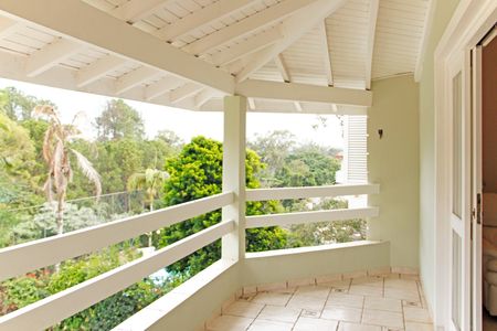 Casa de condomínio para alugar com 680m², 5 quartos e 5 vagasVaranda do Quarto
