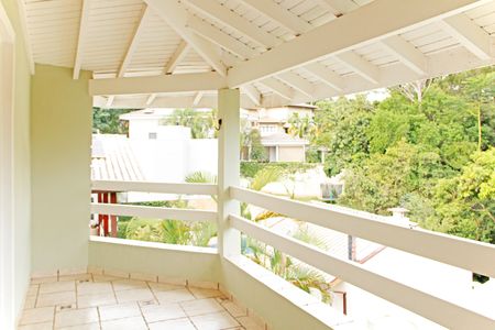 Casa de condomínio para alugar com 680m², 5 quartos e 5 vagasVaranda do Quarto